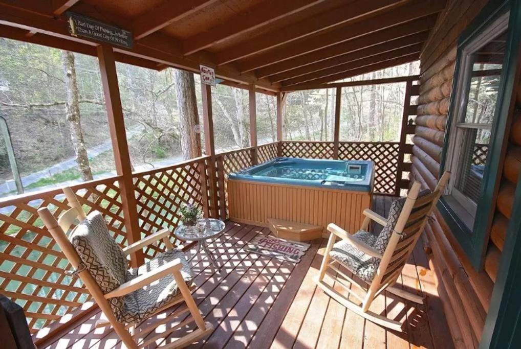 The Fishing Hole Cabin - Sage Vacations Gatlinburg Luaran gambar