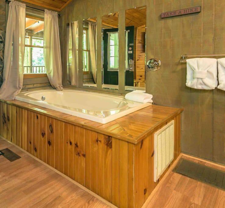 The Fishing Hole Cabin - Sage Vacations Gatlinburg Luaran gambar