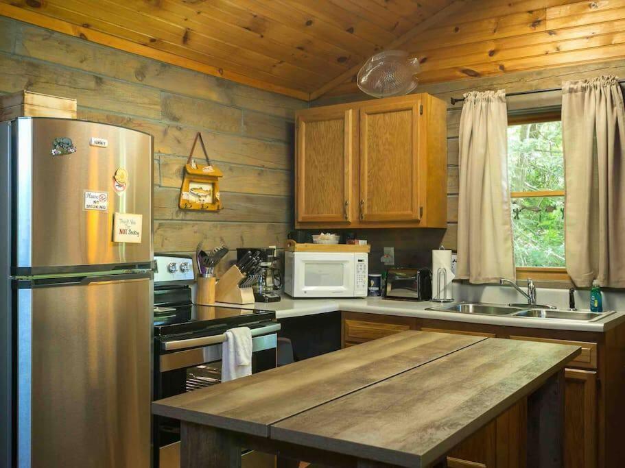 The Fishing Hole Cabin - Sage Vacations Gatlinburg Luaran gambar