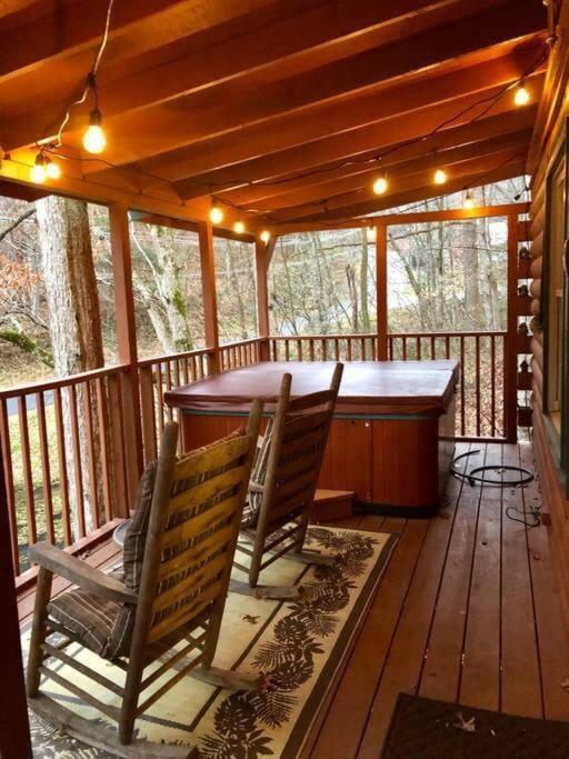 The Fishing Hole Cabin - Sage Vacations Gatlinburg Luaran gambar